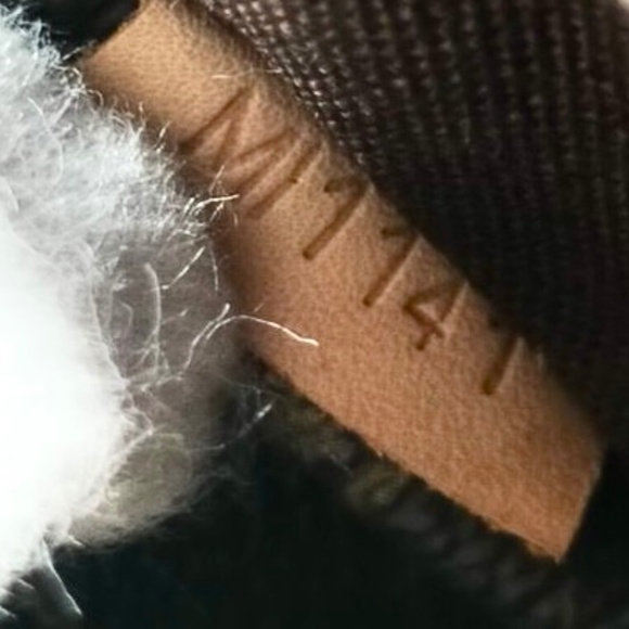 Louis Vuitton Monogram Menilmontant PM Crossbody - Picture 14 of 15